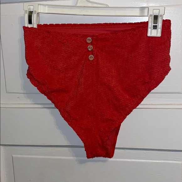 Small Top Medium Bottom Coral Bikini - Picture 2 of 4